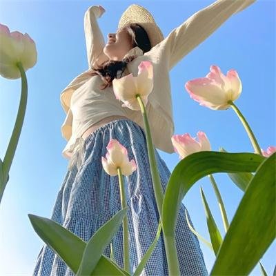 法国女郎 封面